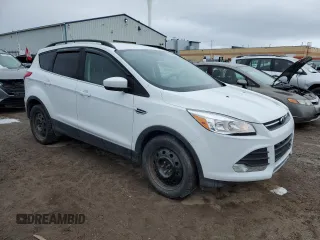 2016 Ford Escape SE with VIN 1FMCU9GX3GUB01301, listed as a Copart auction lot 46680005 with 234,094 mi miles and Salvage Title. Bid and sale history available at carsss.com. Image 4.