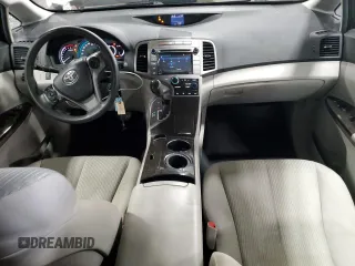 2015 Toyota Venza LE z VIN 4T3BA3BBXFU068039, wystawiony jako Copart lot #53261895 z przebiegiem 84 486 mil mil oraz Szkoda całkowita • Salvage title. Historia ofert i sprzedaży dostępna na DreamBid. Obrazek 8.