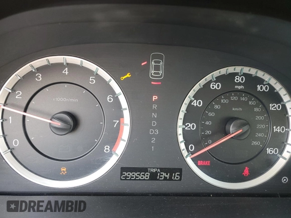 2012 Honda Accord LX Premium z VIN 1HGCP2F45CA193082, wystawiony jako Copart lot #56778455 z przebiegiem 299 568 mil mil oraz Szkoda całkowita • Salvage title. Historia ofert i sprzedaży dostępna na DreamBid. Obrazek 9.