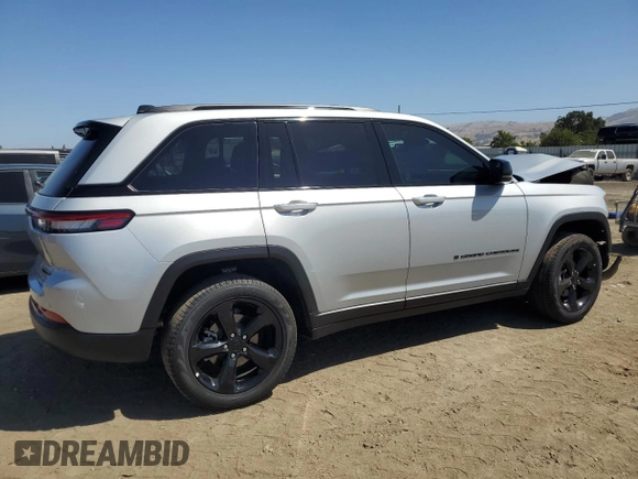 2022 Jeep Grand Cherokee Limited с VIN 1C4RJGBG1N8638726, выставлен на аукционе Copart как лот 59920475 с пробегом 25 071 миль миль и Списание • Salvage title. История ставок и продаж доступна на DreamBid. Изображение 3.