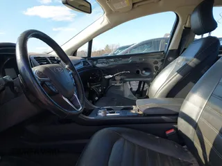 2018 Ford Fusion SE with VIN 3FA6P0HDXJR165459, listed as a IAAI auction lot 41810123 with 97,281 mi miles. Bid and sale history available at carsss.com. Image 5.
