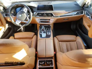 2020 BMW 7 Series 740i xDrive with VIN WBA7T4C04LCD18344, listed as a Copart auction lot 82823384 with Not provided miles and Salvage title. Bid and sale history available at DreamBid. Image 8.