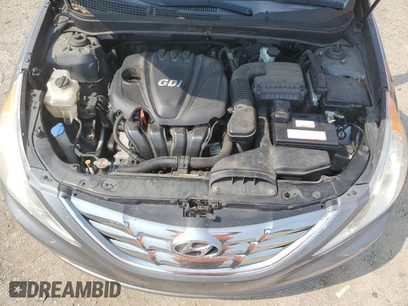 2013 Hyundai Sonata SE z VIN 5NPEC4AC2DH557370, wystawiony jako Copart lot #59120895 z przebiegiem 180 932 mil mil oraz Szkoda całkowita • Salvage title. Historia ofert i sprzedaży dostępna na DreamBid. Obrazek 11.