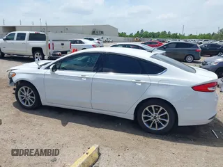 2017 Ford Fusion SE with VIN 3FA6P0H75HR370403, listed as a IAAI auction lot 42072154 with 113,941 mi miles. Bid and sale history available at carsss.com. Image 15.