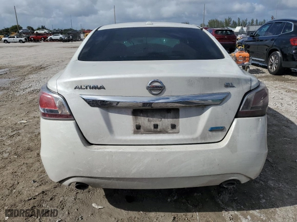 2014 Nissan Altima 2.5 SV with VIN 1N4AL3AP8EC172183, listed as a Copart auction lot 51460155 with 200,875 mi miles and Salvage Title. Bid and sale history available at carsss.com. Image 6.
