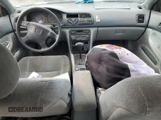 1996 Honda Accord EX with VIN 1HGCD5655TA028555, listed as a Copart auction lot 46263005 with 186,377 mi miles and Salvage Title. Bid and sale history available at DreamBid. Image 8.