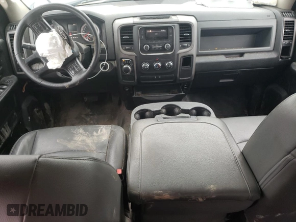 2019 Ram 1500 Classic Express with VIN 1C6RR6FT1KS722884, listed as a Copart auction lot 44250585 with 61,857 mi miles and Salvage Title. Bid and sale history available at carsss.com. Image 8.