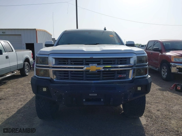 2015 Chevrolet Silverado 1500 LT with VIN 3GCUKREC1FG289851, listed as a IAAI auction lot 41676144 with 131,633 mi miles. Bid and sale history available at carsss.com. Image 12.