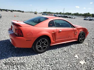 2000 Ford Mustang with VIN 1FAFP4045YF162222, listed as a Copart auction lot 52357355 with 216,251 mi miles and Salvage Title. Bid and sale history available at carsss.com. Image 3.