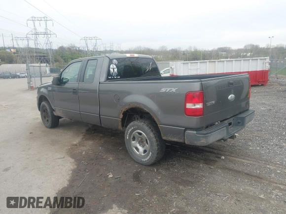 2007 Ford F-150 STX with VIN 1FTRX14W27NA19489, listed as a IAAI auction lot 42017455 with 222,297 mi miles. Bid and sale history available at carsss.com. Image 3.