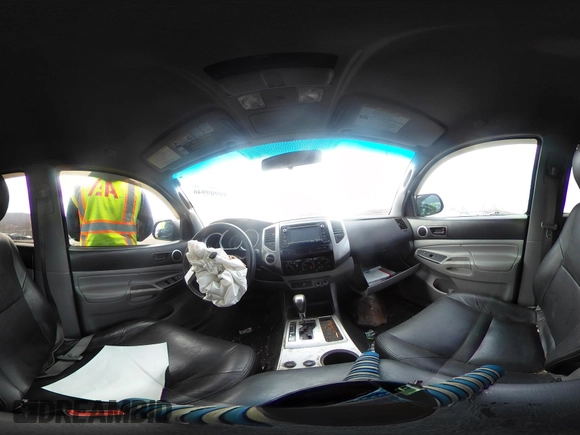 2014 Toyota Tacoma с VIN 3TMMU4FN3EM071276, выставлен на аукционе IAAI как лот 40909946 с пробегом 107 204 миль миль и . История ставок и продаж доступна на DreamBid. Изображение 18.