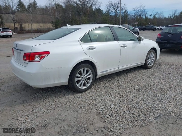 2012 Lexus ES 350 with VIN JTHBK1EG7C2483539, listed as a IAAI auction lot 41781706 with 107,404 mi miles. Bid and sale history available at carsss.com. Image 4.