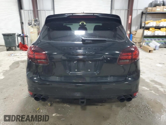 2012 Porsche Cayenne Turbo z VIN WP1AC2A21CLA84144, wystawiony jako Copart lot #82688294 z przebiegiem 124 143 mil mil oraz Szkoda całkowita • Salvage title. Historia ofert i sprzedaży dostępna na DreamBid. Obrazek 6.