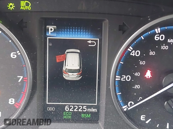 2018 Toyota RAV4 XLE with VIN JTMRFREV0JJ749388, listed as a IAAI auction lot 41613930 with 62,225 mi miles. Bid and sale history available at carsss.com. Image 15.