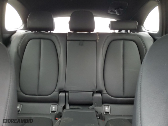 2022 BMW X1 xDrive28i with VIN WBXJG9C02N5V02098, listed as a Copart auction lot 43597365 with 33,590 mi miles and Salvage Title. Bid and sale history available at carsss.com. Image 10.