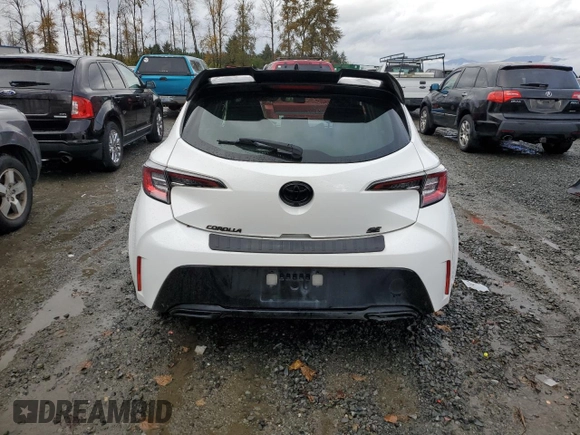 2020 Toyota Corolla Hatchback SE with VIN JTND4RBE3L3096613, listed as a Copart auction lot 76630074 with 64,261 mi miles and Clean Title. Bid and sale history available at carsss.com. Image 6.