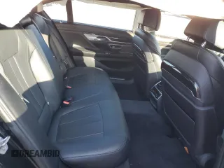 2018 BMW 7 Series 740e xDrive iPerformance with VIN WBA7J2C53JG938305, listed as a Copart auction lot 87412354 with 0 mi miles and Salvage Title. Bid and sale history available at carsss.com. Image 10.