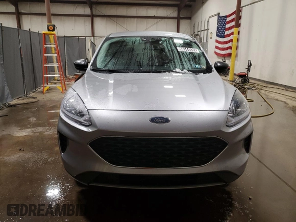 2022 Ford Escape SE Hybrid with VIN 1FMCU9BZ5NUA61938, listed as a Copart auction lot 88544935 with 41,647 mi miles and Clean Title. Bid and sale history available at carsss.com. Image 5.