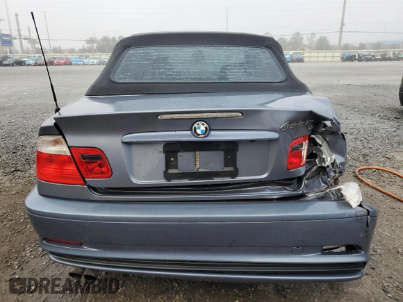 2002 BMW 3 Series 325Ci with VIN WBABS33402PG88045, listed as a Copart auction lot 43386425 with 167,588 mi miles and Salvage Title. Bid and sale history available at carsss.com. Image 6.