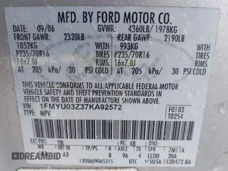 2007 Ford Escape XLT with VIN 1FMYU03Z37KA92572, listed as a IAAI auction lot 41213281 with 129,366 mi miles. Bid and sale history available at carsss.com. Image 9.