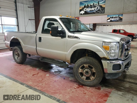 2015 Ford F-250 XLT with VIN 1FTBF2B61FEC95853, listed as a Copart auction lot 51534865 with 177,933 mi miles and Clean title. Bid and sale history available at DreamBid. Image 4.