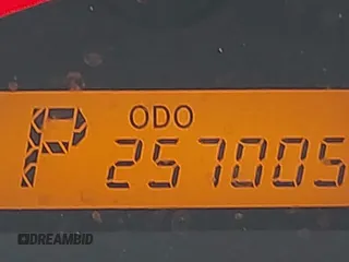 2010 Toyota Corolla z VIN 2T1BU4EE0AC489631, wystawiony jako IAAI lot #42139875 z przebiegiem 257 005 mil mil oraz . Historia ofert i sprzedaży dostępna na DreamBid. Obrazek 15.