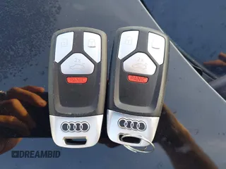 2021 Audi Q5 Premium with VIN WA1AAAFY8M2102459, listed as a IAAI auction lot 42585014 with Not provided miles and . Bid and sale history available at DreamBid. Image 11.