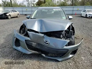 2013 Mazda 3 i SV with VIN JM1BL1TF8D1709748, listed as a Copart auction lot 53201555 with Not Provided miles and Salvage Title. Bid and sale history available at DreamBid. Image 11.