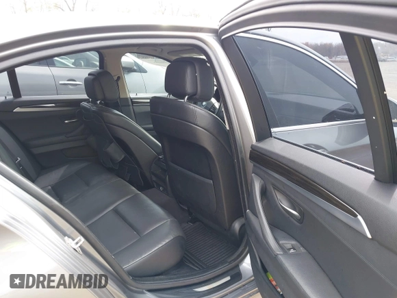 2013 BMW 5 Series 528i xDrive with VIN WBAXH5C55DD111408, listed as a IAAI auction lot 41954630 with 126,704 mi miles. Bid and sale history available at carsss.com. Image 8.