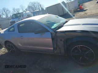 2011 Ford Mustang V6 with VIN 1ZVBP8AM0B5105676, listed as a IAAI auction lot 41110716 with 177,624 mi miles and . Bid and sale history available at carsss.com. Image 13.
