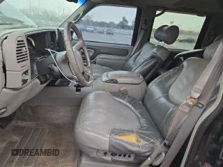 2000 GMC Denali z VIN 1GKEK13R4YR150964, wystawiony jako Copart lot #80484214 z przebiegiem 176 859 mil mil oraz Szkody całkowita. Historia ofert i sprzedaży dostępna na DreamBid. Obrazek 7.