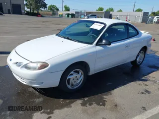 2000 Ford Escort ZX2 z VIN 3FAKP1134YR161407, wystawiony jako IAAI lot #42199401 z przebiegiem 150 611 mil mil oraz . Historia ofert i sprzedaży dostępna na DreamBid. Obrazek 17.