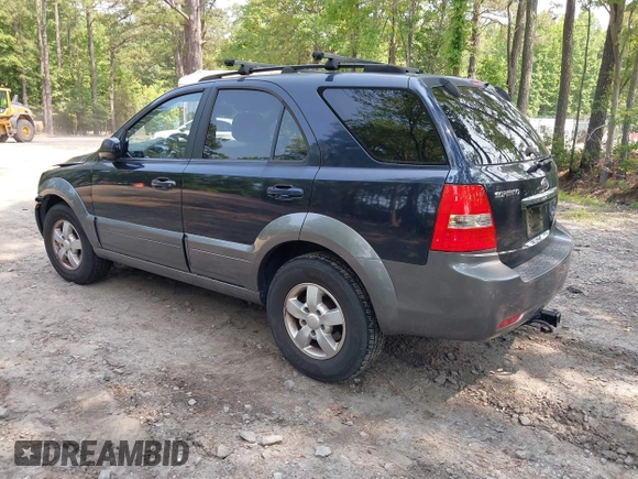 2008 Kia Sorento EX z VIN KNDJC736585788843, wystawiony jako IAAI lot #42411665 z przebiegiem 171 993 mil mil oraz . Historia ofert i sprzedaży dostępna na DreamBid. Obrazek 3.