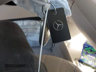 2023 Mercedes-Benz EQS 580 z VIN 4JGDM4EB5PA011521, wystawiony jako IAAI lot #41884078 z przebiegiem Nie podano mil oraz . Historia ofert i sprzedaży dostępna na DreamBid. Obrazek 11.