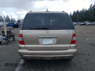 2002 Mercedes-Benz M 320/430/500 с VIN 4JGAB54E92A334912, выставлен на аукционе IAAI как лот 41825224 с пробегом 172 579 миль миль и . История ставок и продаж доступна на DreamBid. Изображение 16.