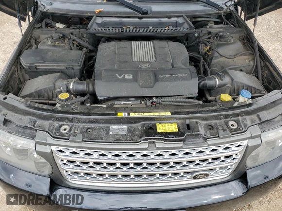 2011 Land Rover Range Rover SC with VIN SALMF1E4XBA357855, listed as a Copart auction lot 57708415 with 133,425 mi miles and Salvage title. Bid and sale history available at DreamBid. Image 11.