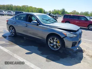 2015 Infiniti Q50 Premium z VIN JN1BV7AR4FM420915, wystawiony jako IAAI lot #42235347 z przebiegiem 81 422 mil mil oraz . Historia ofert i sprzedaży dostępna na DreamBid. Obrazek 1.