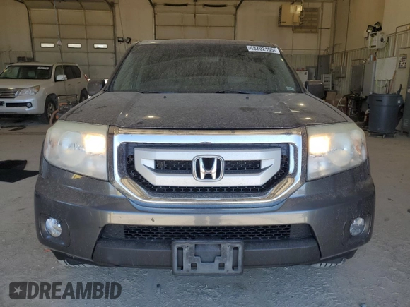 2011 Honda Pilot EX with VIN 5FNYF4H49BB106662, listed as a Copart auction lot 48702105 with 231,697 mi miles and Salvage Title. Bid and sale history available at DreamBid. Image 5.
