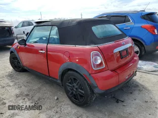 2015 MINI Convertible с VIN WMWZN3C53FT266957, выставлен на аукционе Copart как лот 74564094 с пробегом Не указан миль и На запчасти • Non repairable. История ставок и продаж доступна на DreamBid. Изображение 2.