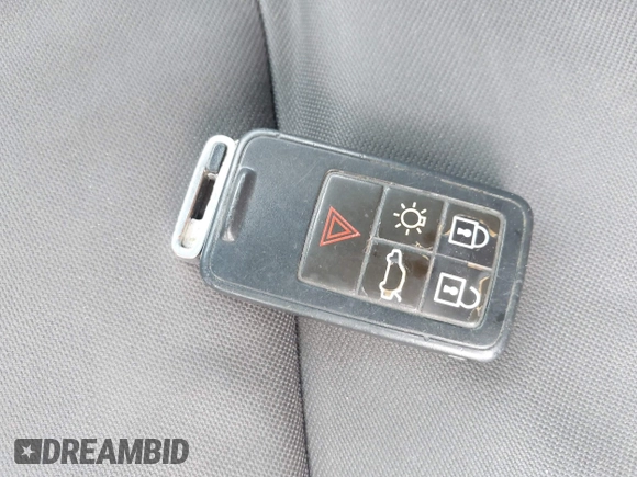2008 Volvo XC70 с VIN YV4BZ982681005778, выставлен на аукционе IAAI как лот 42254211 с пробегом 123 609 миль миль и . История ставок и продаж доступна на DreamBid. Изображение 11.