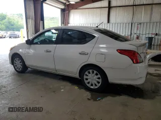 2015 Nissan Versa SV with VIN 3N1CN7AP8FL811384, listed as a Copart auction lot 62306765 with 177,103 mi miles and Clean title. Bid and sale history available at DreamBid. Image 2.
