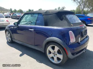 2005 MINI Cooper Convertible S with VIN WMWRH33435TF81760, listed as a IAAI auction lot 41993851 with 121,430 mi miles. Bid and sale history available at carsss.com. Image 3.