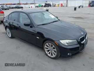 2011 BMW 3 Series 328i with VIN WBAPH7C50BE683442, listed as a IAAI auction lot 42203592 with 82,113 mi miles and . Bid and sale history available at carsss.com. Image 1.