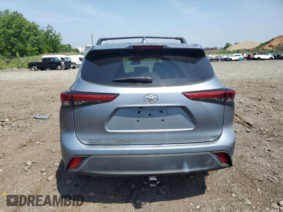 2020 Toyota Highlander LE z VIN 5TDBZRBH3LS014952, wystawiony jako Copart lot #60705475 z przebiegiem 47 186 mil mil oraz Szkoda całkowita • Salvage title. Historia ofert i sprzedaży dostępna na DreamBid. Obrazek 6.