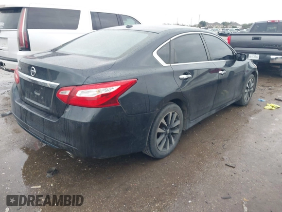 2017 Nissan Altima SV with VIN 1N4AL3AP8HC112294, listed as a IAAI auction lot 41462308 with 139,774 mi miles and . Bid and sale history available at DreamBid. Image 4.