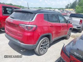 2018 Jeep Compass Limited with VIN 3C4NJDCB6JT254453, listed as a IAAI auction lot 42155892 with 939,333 mi miles and . Bid and sale history available at DreamBid. Image 4.