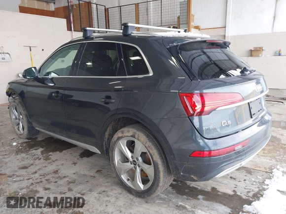 2021 Audi Q5 Prestige with VIN WA1CAAFY2M2007209, listed as a IAAI auction lot 41549634 with 41,677 mi miles. Bid and sale history available at carsss.com. Image 3.