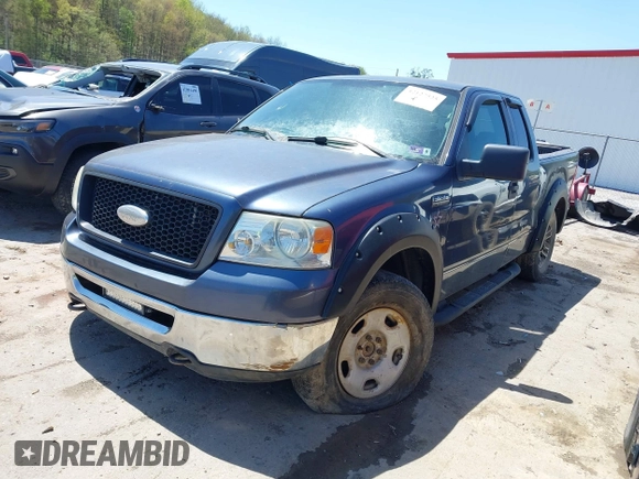 2006 Ford F-150 XLT with VIN 1FTPX14586FA70017, listed as a IAAI auction lot 42127525 with 100,555 mi miles. Bid and sale history available at carsss.com. Image 2.