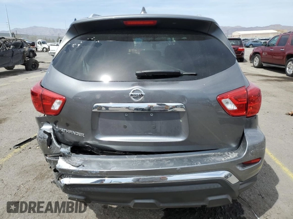 2020 Nissan Pathfinder S z VIN 5N1DR2AN4LC592594, wystawiony jako Copart lot #52460125 z przebiegiem 86 655 mil mil oraz Szkoda całkowita • Salvage title. Historia ofert i sprzedaży dostępna na DreamBid. Obrazek 6.