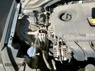 2018 Hyundai Elantra SEL с VIN KMHD84LF3JU585759, выставлен на аукционе Copart как лот 84300025 с пробегом 96 396 миль миль и Списание • Salvage title. История ставок и продаж доступна на DreamBid. Изображение 15.